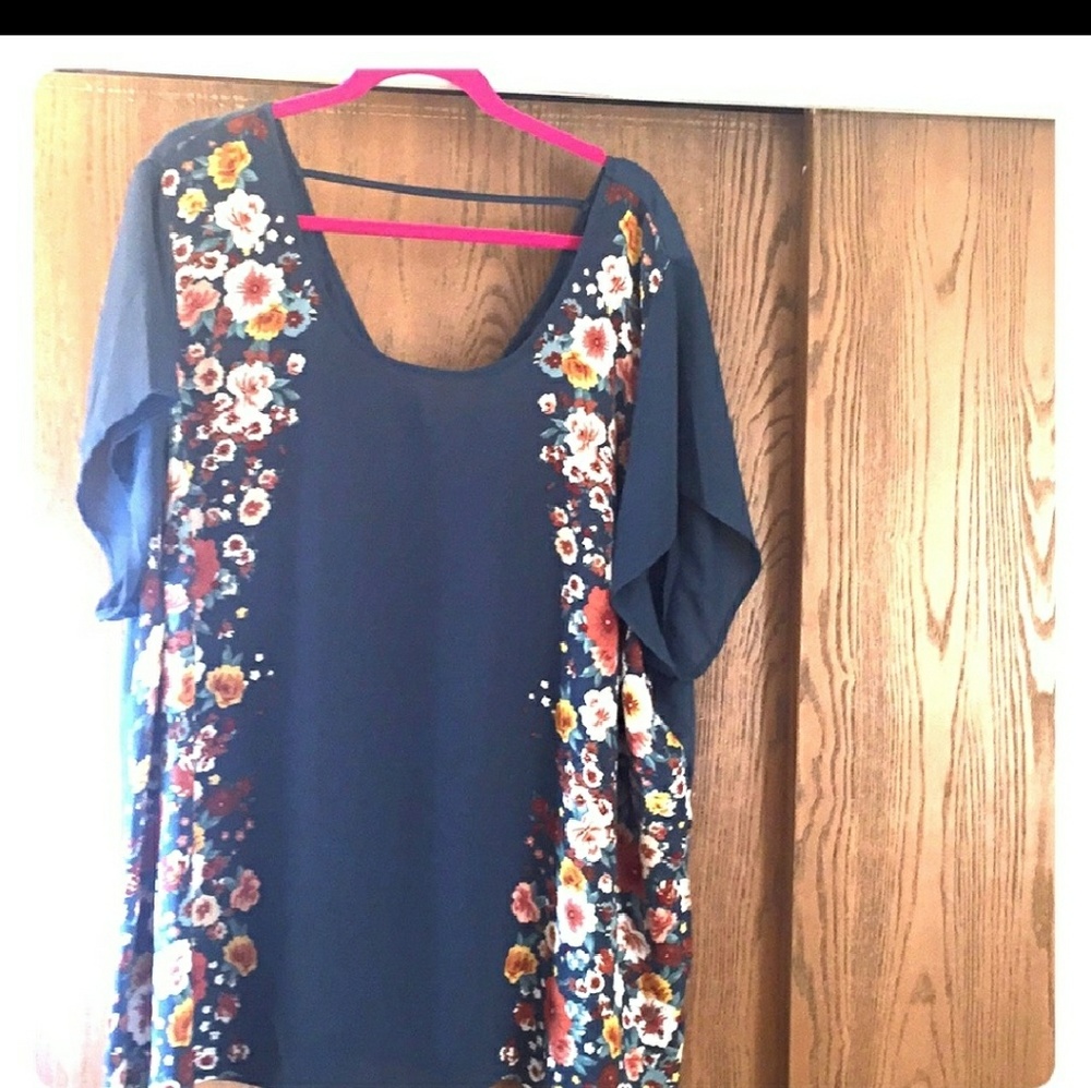 Beautiful Torrid blouse